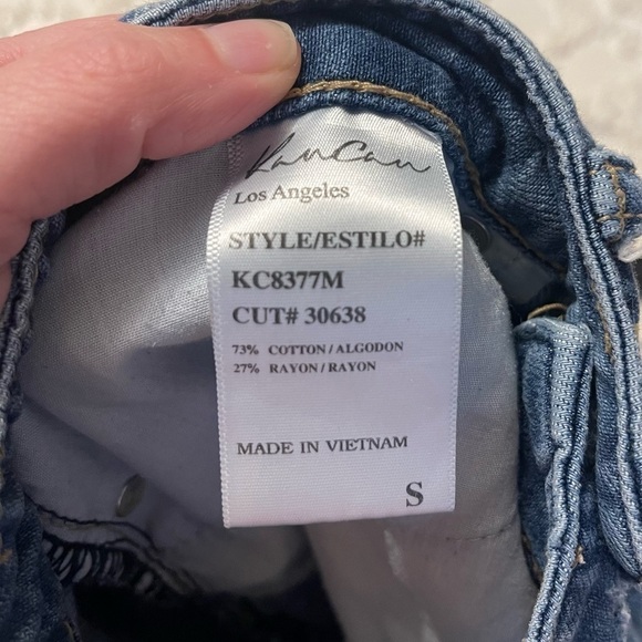 Denim Kancan Mid Rise Boyfriend Short - Picture 6 of 8